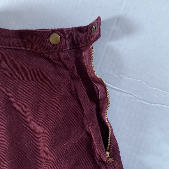 American Apparel Corduroy Skirtπ - Picture 9 of 9